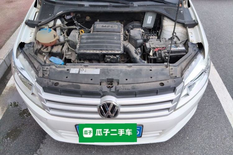 Used Volkswagen Santana 2015 1.4L Manual Fashion Edition Engine Bay