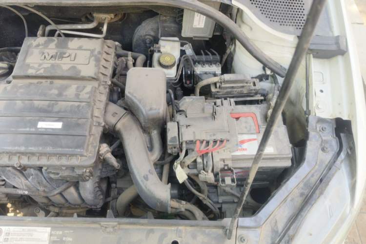 Used Volkswagen Santana 2015 Haval H6 1.6L Automatic Luxury Model Engine Bay Left
