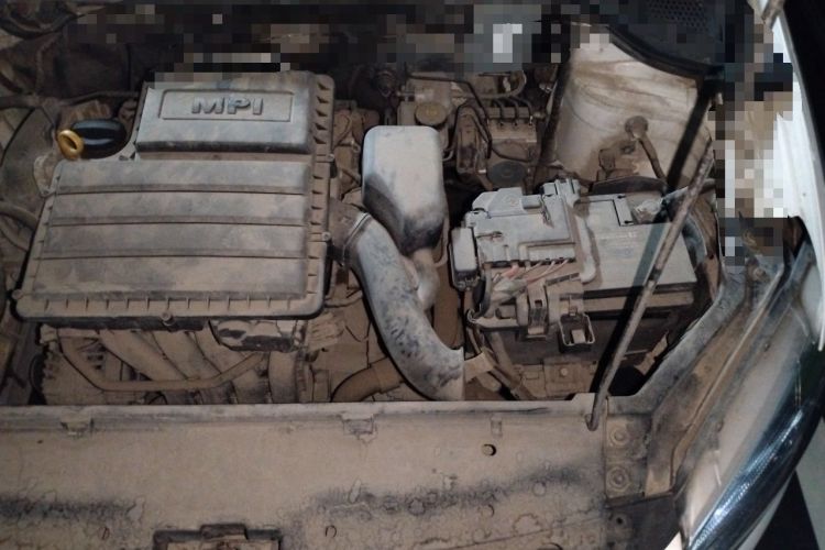 Used Volkswagen Santana 2015 1.4L Manual Fashion Edition Engine Bay Left