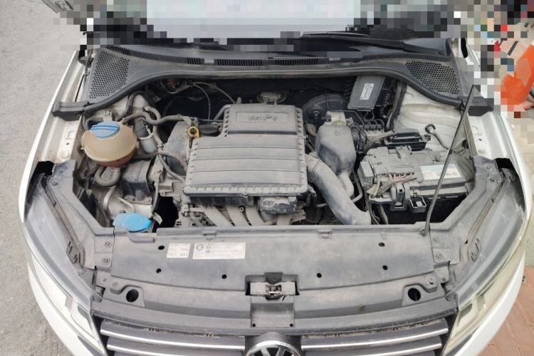 Used Volkswagen Santana 2015 Haval H6 1.6L Automatic Luxury Model Engine Bay