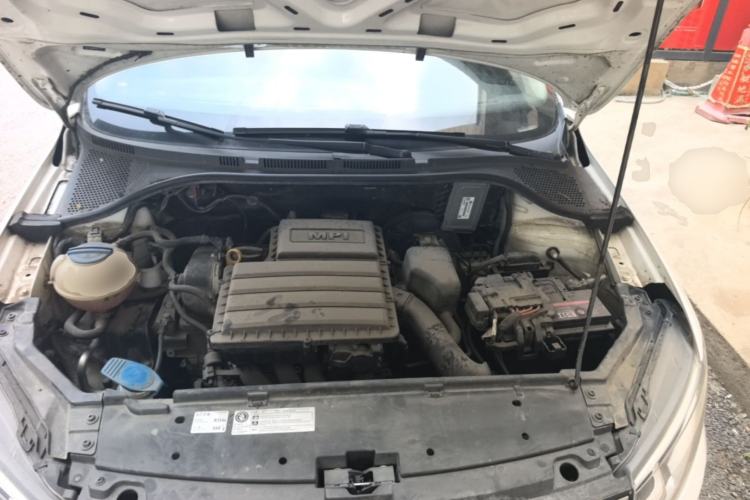 Used Volkswagen Santana 2015 Haval H6 1.6L Automatic Comfort Model Engine Bay