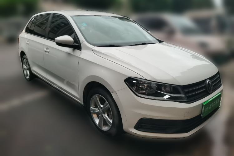 Used Volkswagen Santana 2015 HaoNa 1.6L Manual Fashion Edition Exterior 1