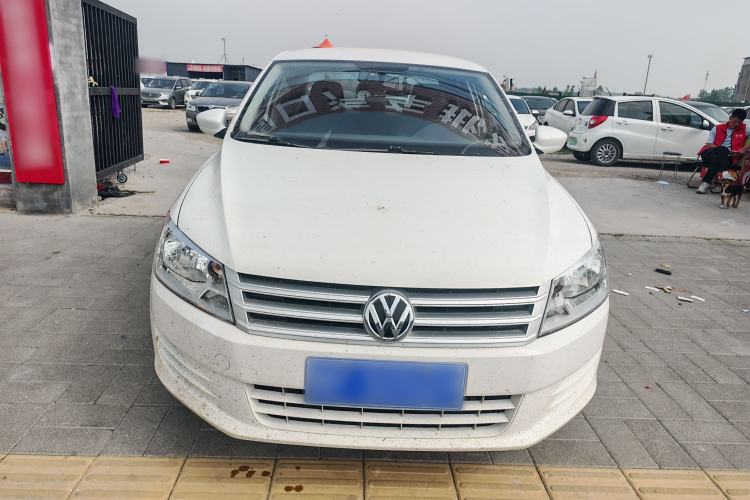 Used Volkswagen Santana 2015 1.6L Automatic Fashion Edition Exterior 1