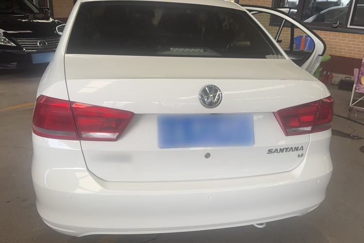 Used Volkswagen Santana 2015 1.6L Manual Comfort Edition Exterior 2