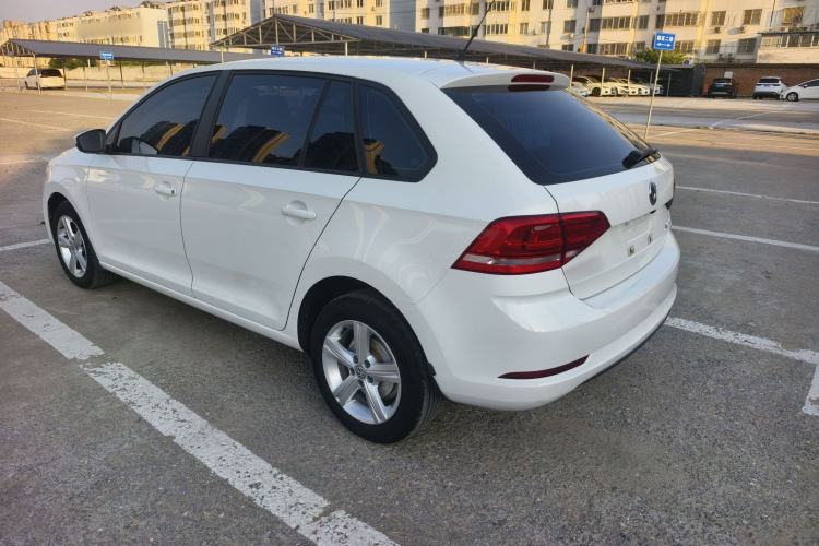 Used Volkswagen Santana 2015 HaoNa 1.6L Manual Fashion Edition Exterior 4