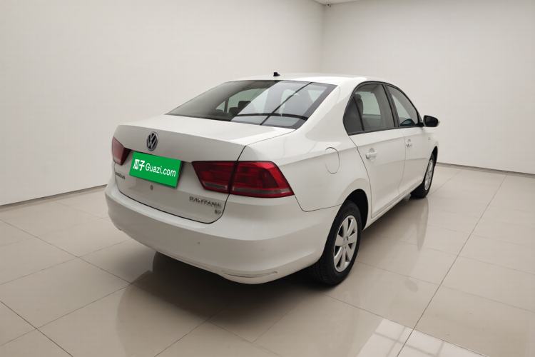 Used Volkswagen Santana 2015 1.6L Manual Fashion Edition Exterior 5