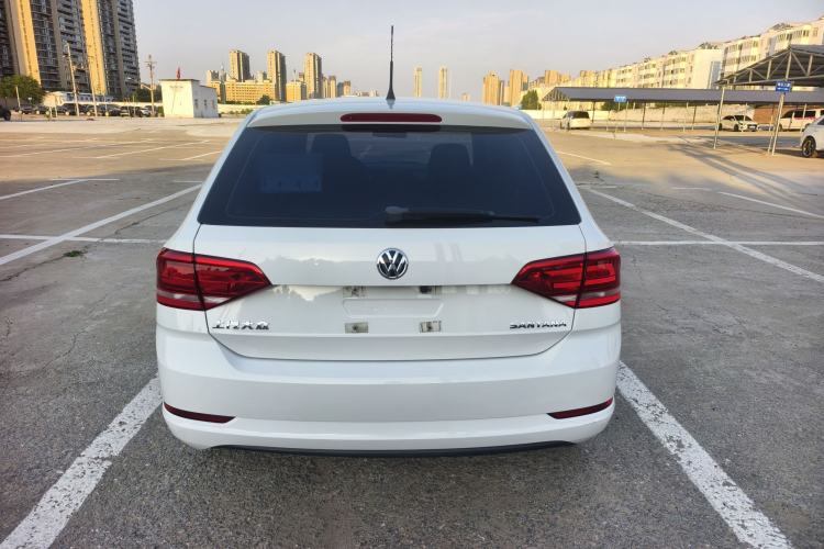 Used Volkswagen Santana 2015 HaoNa 1.6L Manual Fashion Edition Exterior 5