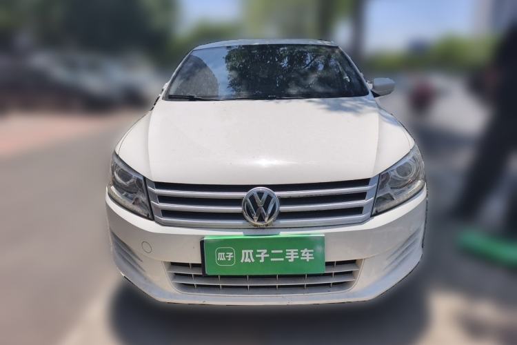 Used Volkswagen Santana 2015 1.6L Manual Fashion Edition Front