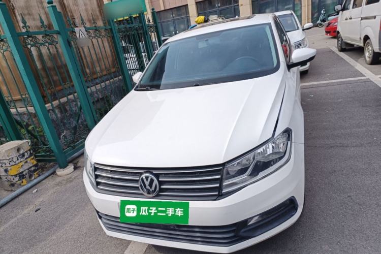 Used Volkswagen Santana 2015 Haval H9 1.6L Manual Comfort Edition Front