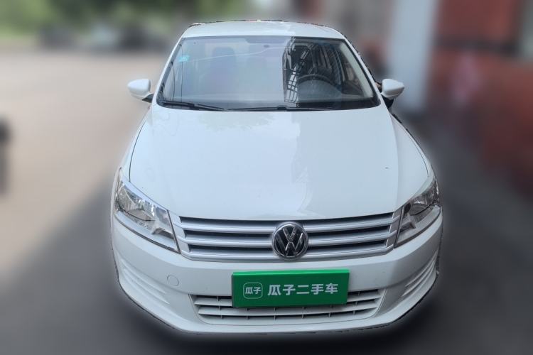 Used Volkswagen Santana 2015 1.6L Manual Fashion Edition Front