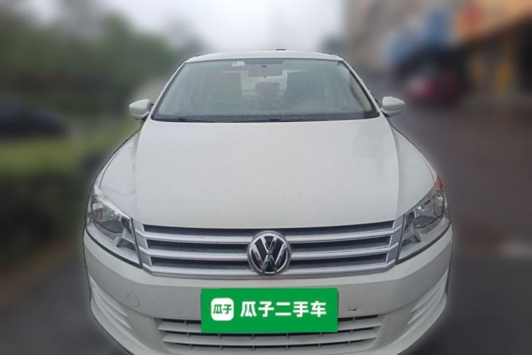 Used Volkswagen Santana 2015 1.6L Manual Fashion Edition Front