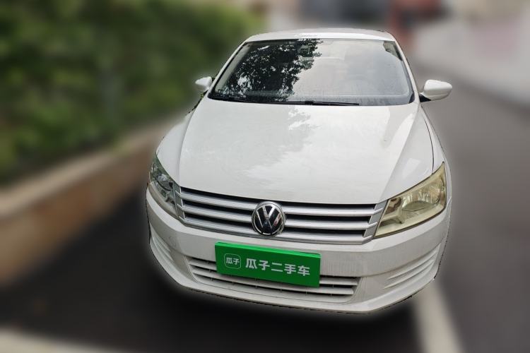 Used Volkswagen Santana 2015 1.6L Manual Fashion Edition Front