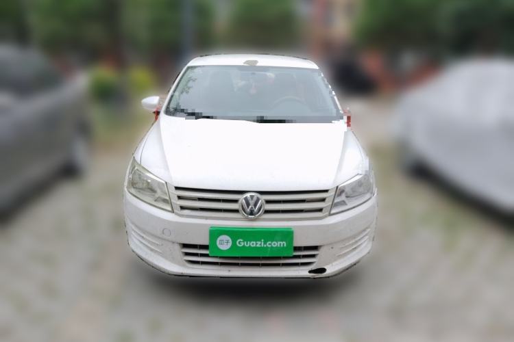 Used Volkswagen Santana 2015 1.6L Manual Fashion Edition Front