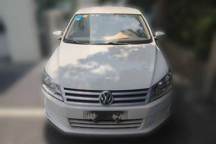 Used Volkswagen Santana 2015 1.6L Manual Fashion Edition Front