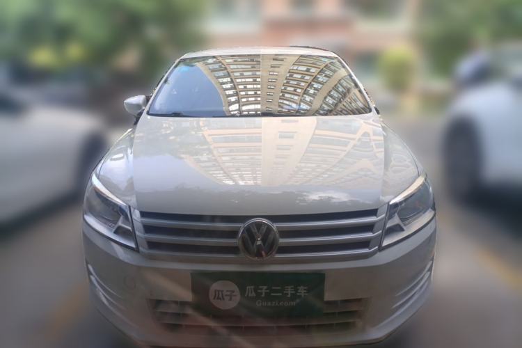 Used Volkswagen Santana 2015 1.6L Manual Fashion Edition Front