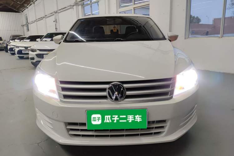 Used Volkswagen Santana 2015 1.6L Automatic Fashion Edition Front