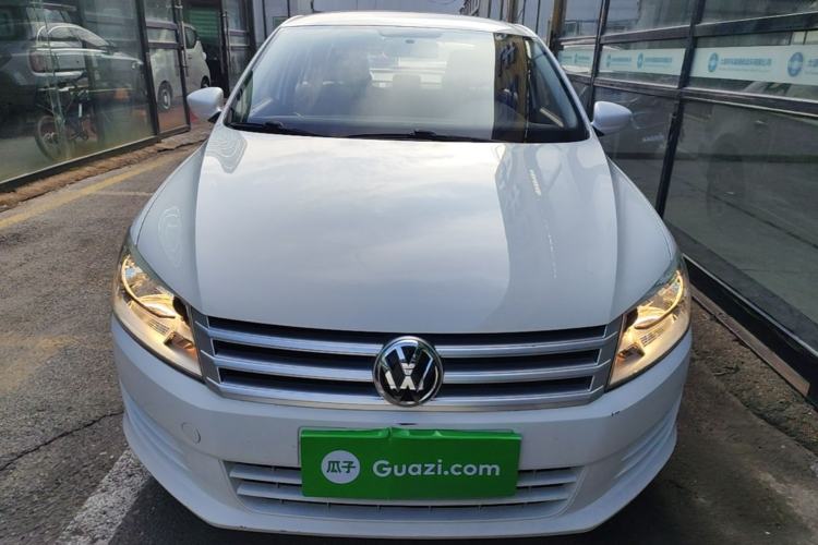 Used Volkswagen Santana 2015 1.4L Manual Fashion Edition Front