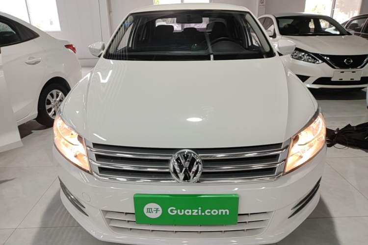 Used Volkswagen Santana 2015 1.6L Automatic Fashion Edition Front
