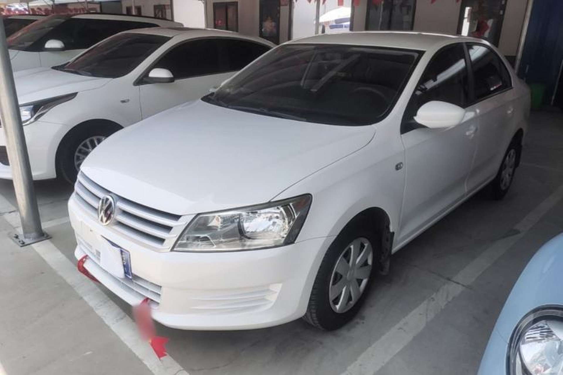 Used Volkswagen Santana 2015 1.6L Automatic Fashion Edition Front Left 45 Deg