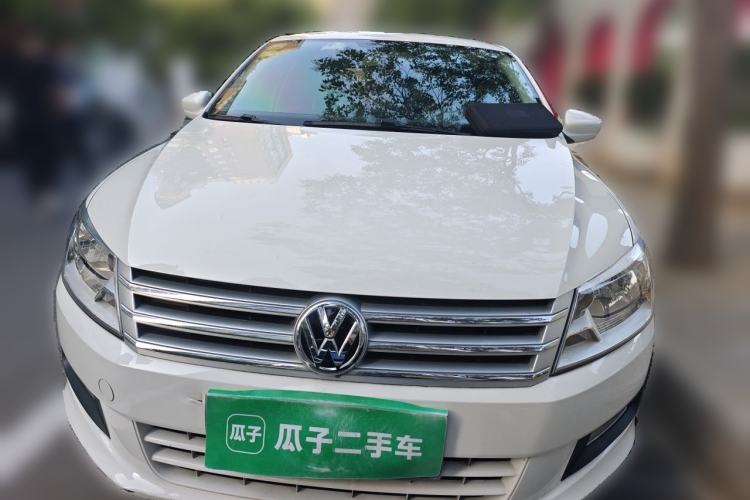 Used Volkswagen Santana 2015 1.6L Automatic Comfort Edition Front