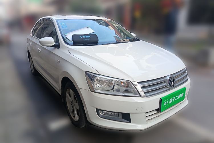 Used Volkswagen Santana 2015 1.4L Manual Comfort Edition Front Right 45 Deg