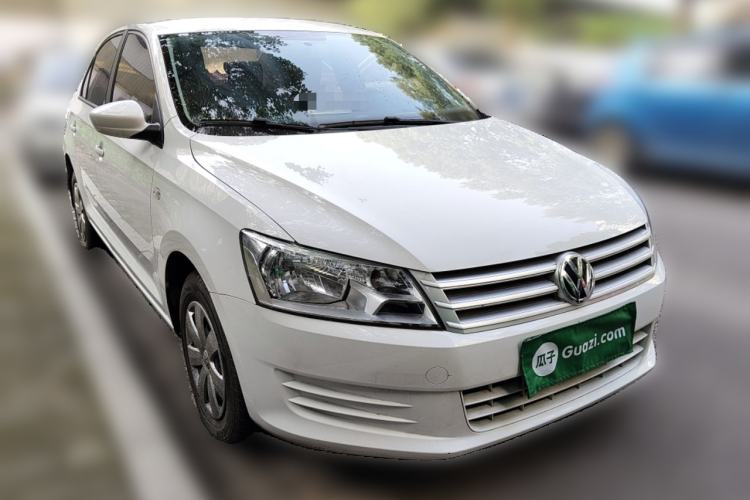 Used Volkswagen Santana 2015 1.4L Manual Fashion Edition Front Right 45 Deg