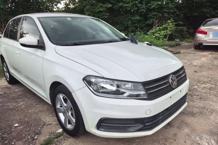 Used Volkswagen Santana 2015 Haval H6 1.6L Automatic Luxury Model Front Right 45 Deg