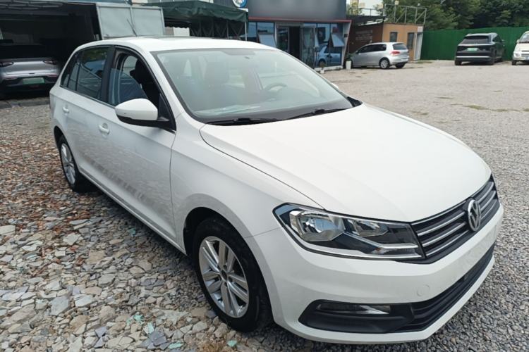 Used Volkswagen Santana 2015 Haval H6 1.6L Automatic Comfort Model Front Right 45 Deg