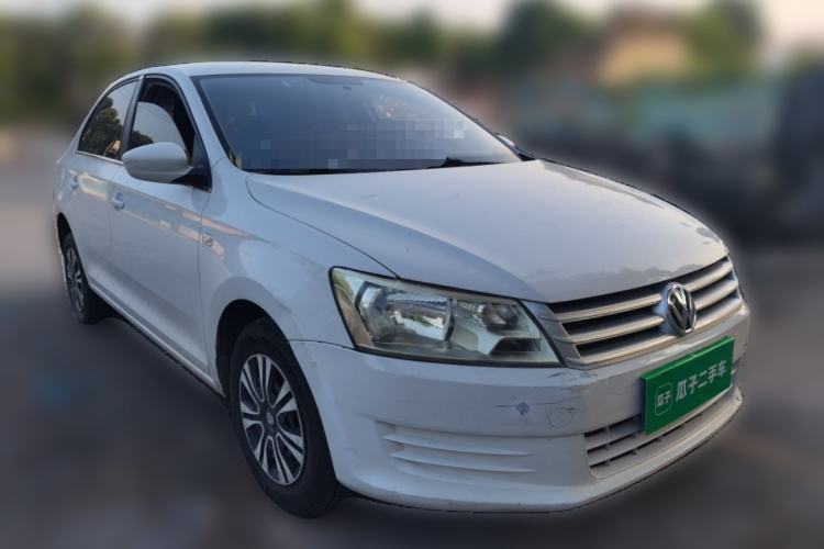 Used Volkswagen Santana 2015 1.6L Manual Fashion Edition Front Right 45 Deg
