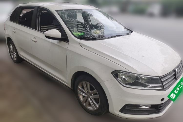 Used Volkswagen Santana 2015 Haval H6 1.6L Automatic Comfort Model Front Right 45 Deg