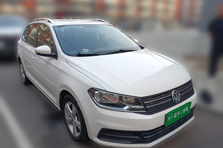 Used Volkswagen Santana 2015 Haval H6 1.6L Automatic Luxury Model Front Right 45 Deg