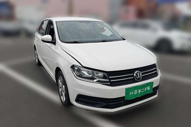 Used Volkswagen Santana 2015 Haval H6 1.6L Automatic Luxury Model Front Right 45 Deg