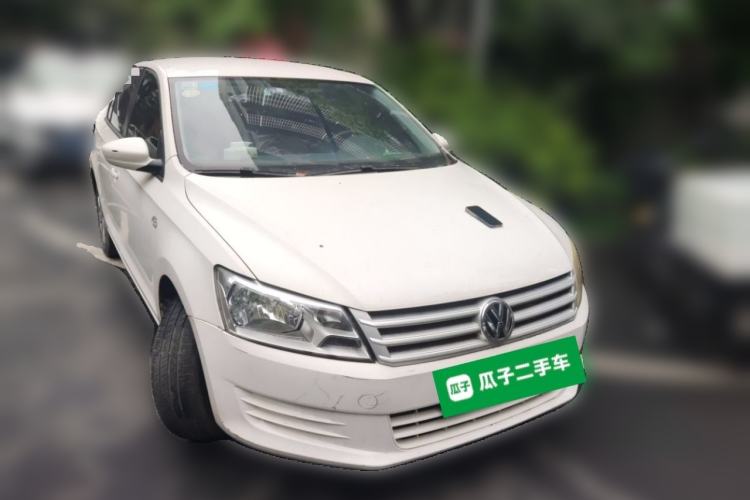 Used Volkswagen Santana 2015 1.6L Manual Fashion Edition Front Right 45 Deg