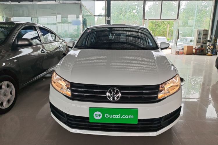Used Volkswagen Santana 2015 Haval H6 1.6L Automatic Luxury Model Front