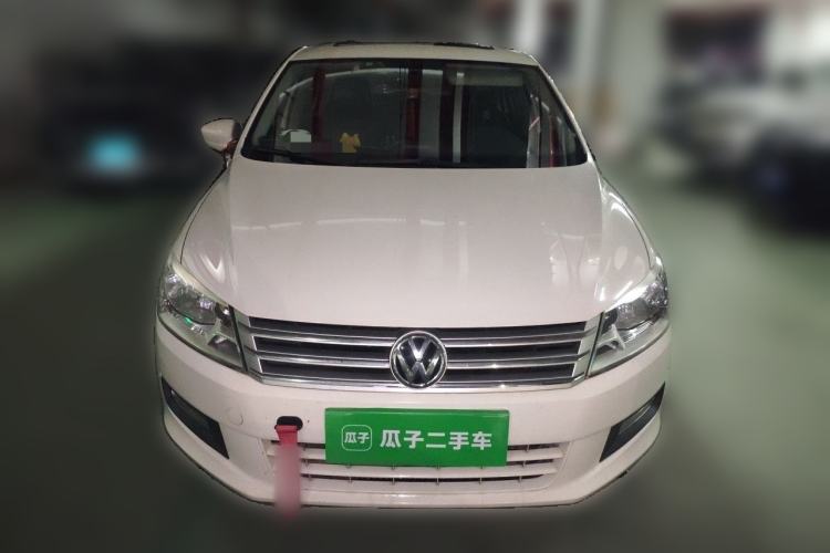 Used Volkswagen Santana 2015 1.6L Automatic Comfort Edition Front