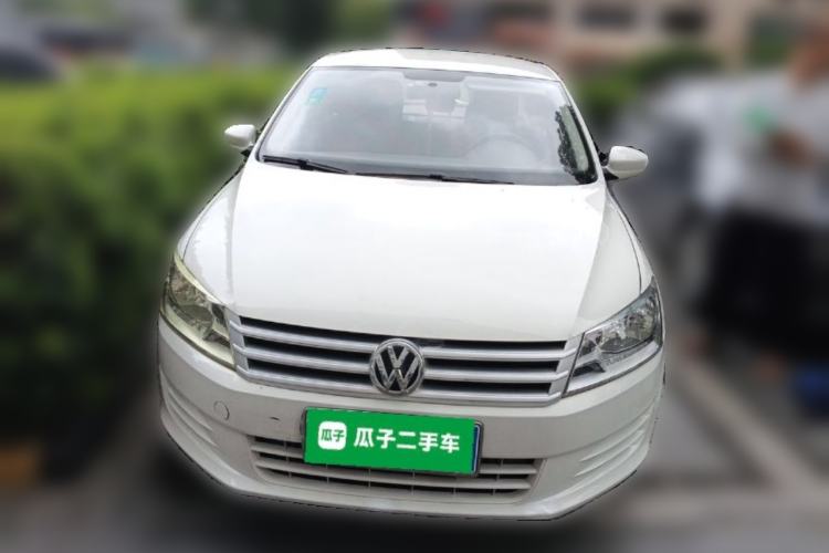Used Volkswagen Santana 2015 1.4L Manual Fashion Edition Front