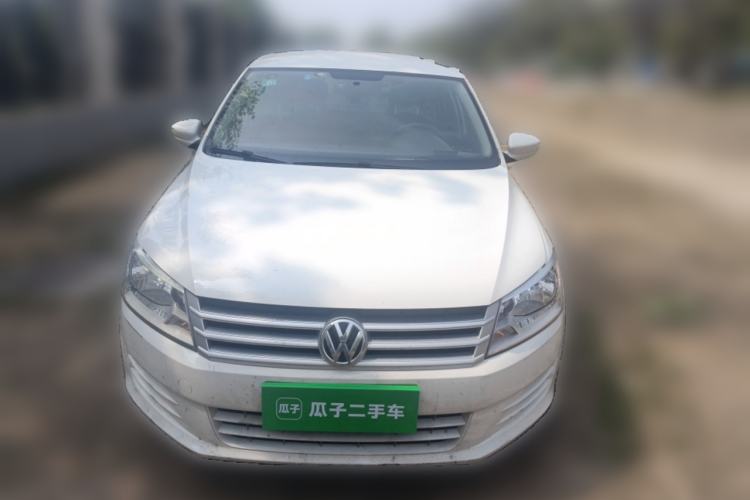 Used Volkswagen Santana 2015 1.6L Manual Fashion Edition Front