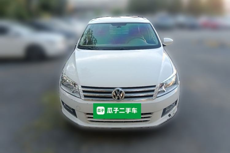 Used Volkswagen Santana 2015 1.6L Automatic Luxury Edition Front