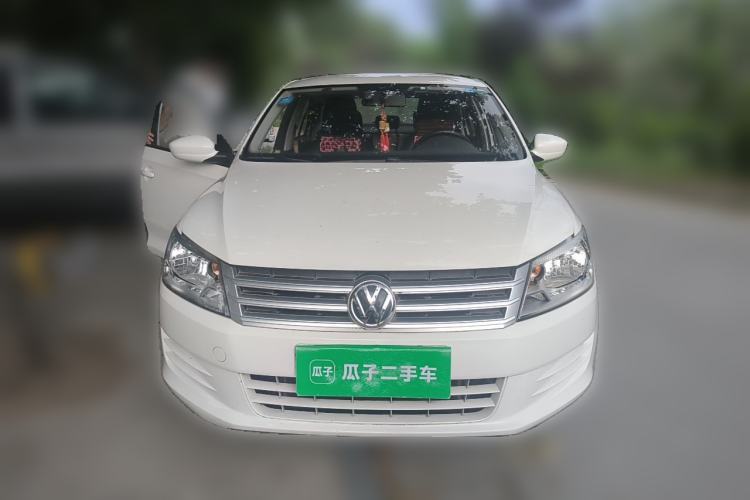 Used Volkswagen Santana 2015 1.6L Manual Fashion Edition Front