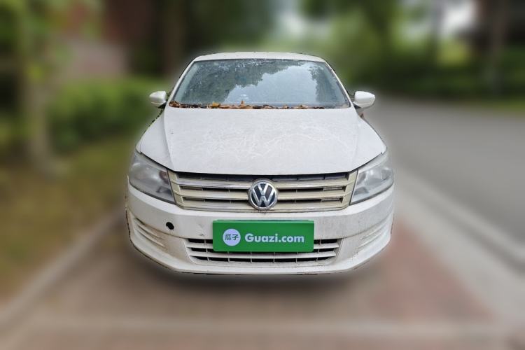 Used Volkswagen Santana 2015 1.6L Manual Fashion Edition Front