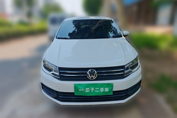 Used Volkswagen Santana 2015 HaoNa 1.6L Manual Fashion Edition Front