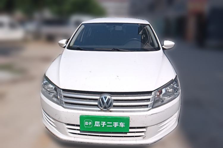 Used Volkswagen Santana 2015 1.6L Manual Fashion Edition Front