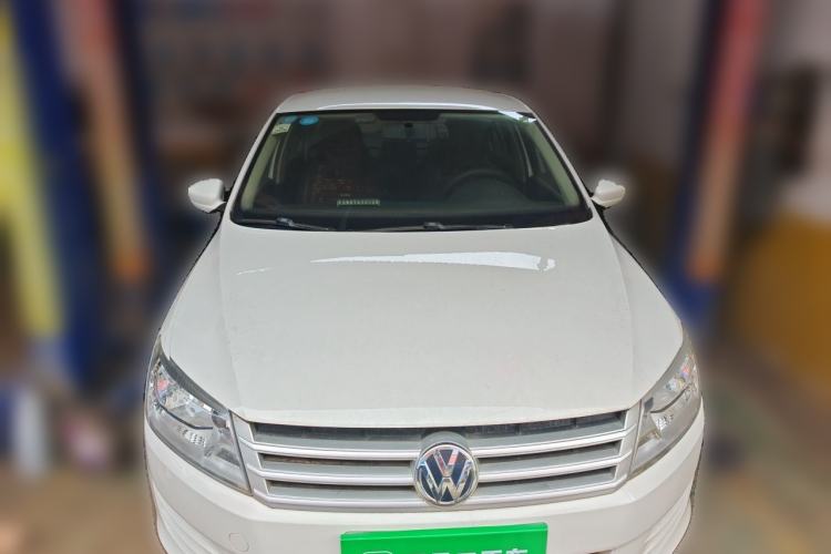 Used Volkswagen Santana 2015 1.6L Manual Fashion Edition Front