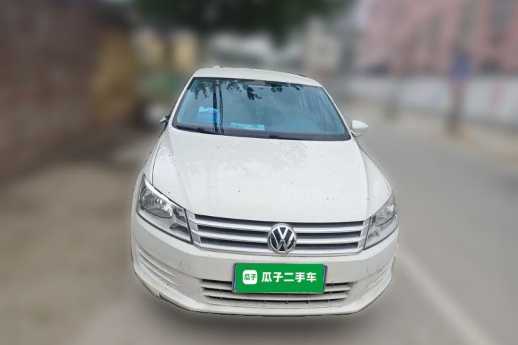 Used Volkswagen Santana 2015 1.6L Manual Fashion Edition Front