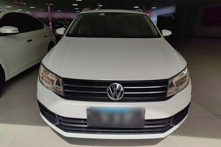 Used Volkswagen Santana 2015 Haval H6 1.6L Automatic Luxury Model Front
