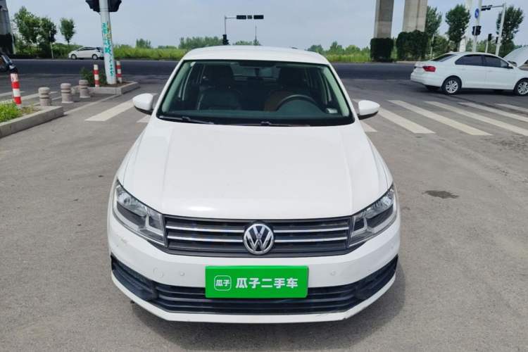 Used Volkswagen Santana 2015 Haval H6 1.6L Automatic Luxury Model Front