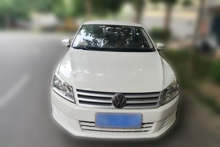 Used Volkswagen Santana 2015 1.6L Manual Fashion Edition Front