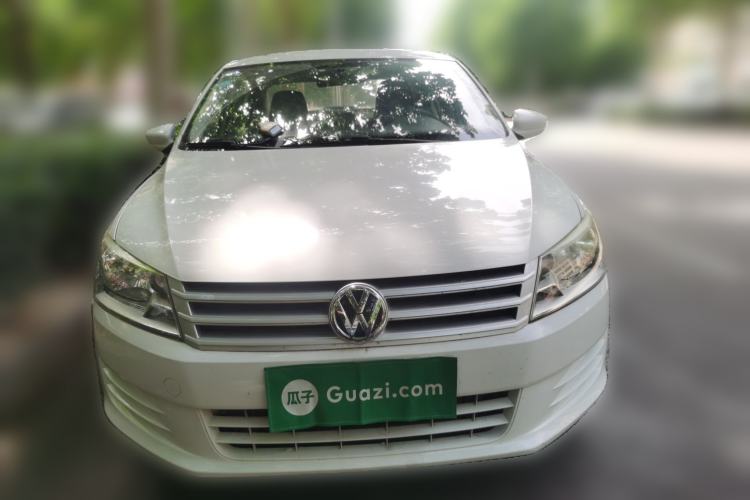 Used Volkswagen Santana 2015 1.6L Manual Fashion Edition Front