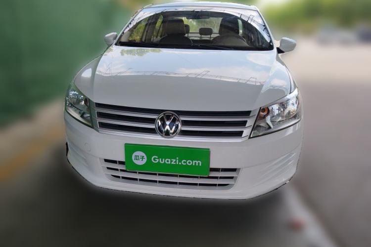 Used Volkswagen Santana 2015 1.4L Manual Fashion Edition Front