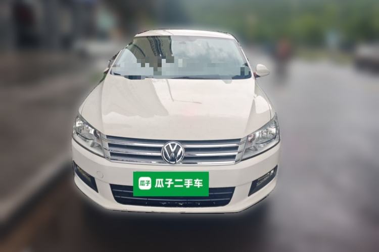 Used Volkswagen Santana 2015 1.4L Manual Fashion Edition Front